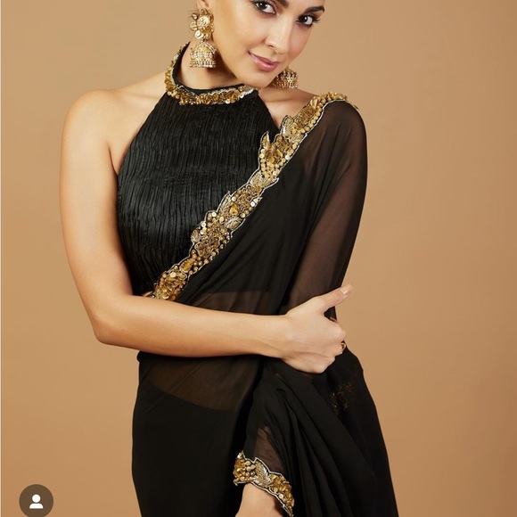 Selling Designer Tamanna Punjabi saree. Only worn once - Picture 3 of 3